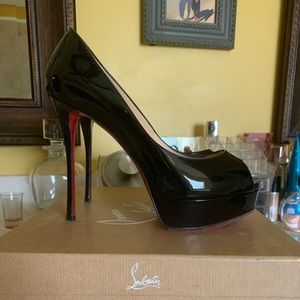 Christian Louboutin Fetish Peep Patent Black 38